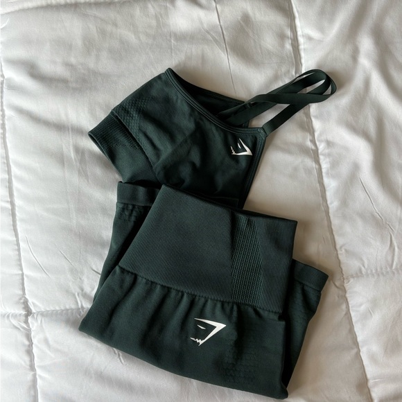 Gymshark Vital Athletic Shorts and Sports Bra Set - Woodland Green Marl - Picture 3 of 8